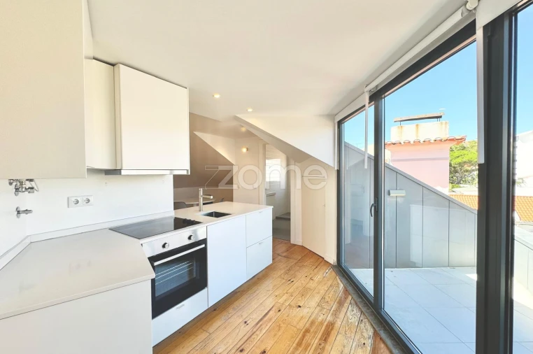 Moradia T13 para Venda em Carcavelos e Parede Foto 45
