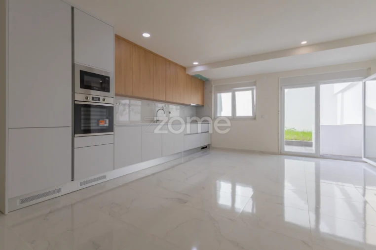 Apartamento T3 para Venda em Falagueira-Venda Nova Foto 5