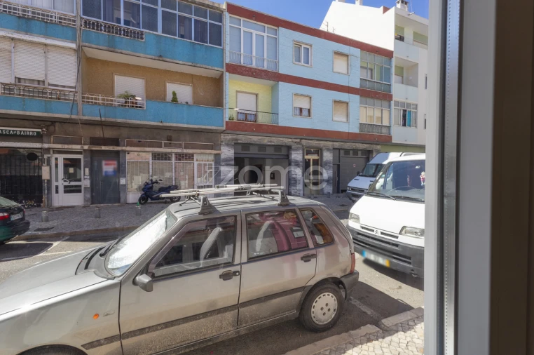 Apartamento T3 para Venda em Falagueira-Venda Nova Foto 36