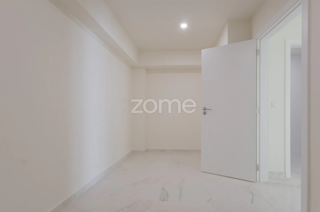 Apartamento T3 para Venda em Falagueira-Venda Nova Foto 13