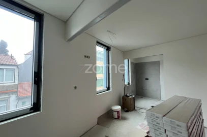 Apartamento T2 para Venda em Cedofeita, Santo Ildefonso, Sé, Miragaia, São Nicolau e Vitória