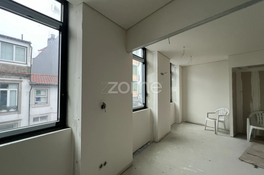 Apartamento T2 para Venda em Cedofeita, Santo Ildefonso, Sé, Miragaia, São Nicolau e Vitória Foto 21