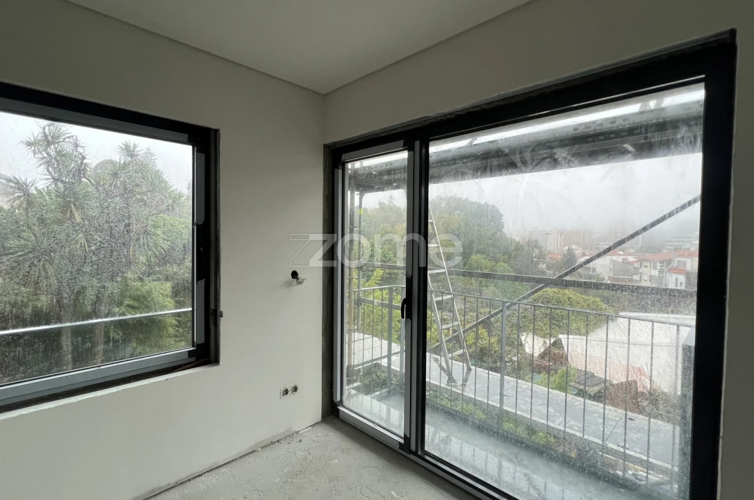Apartamento T2 para Venda em Cedofeita, Santo Ildefonso, Sé, Miragaia, São Nicolau e Vitória Foto 27