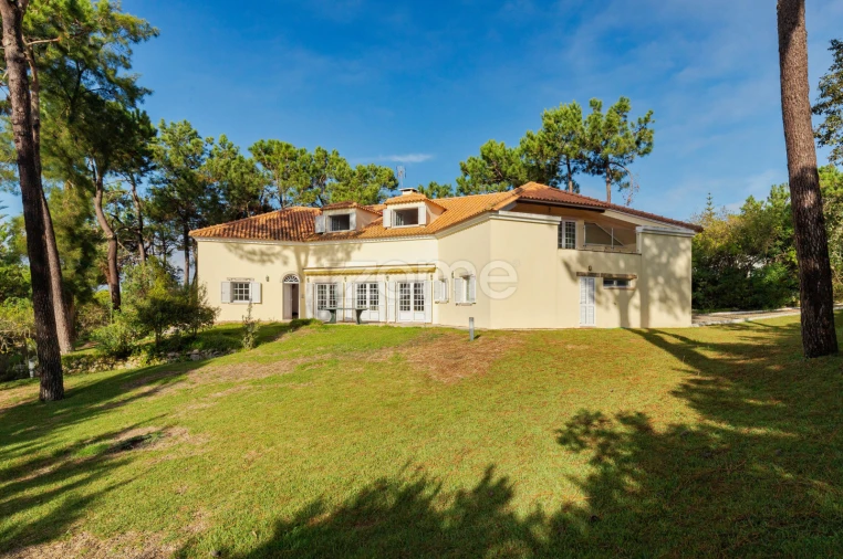 Moradia T8 para Venda em Carvalhal Foto 3