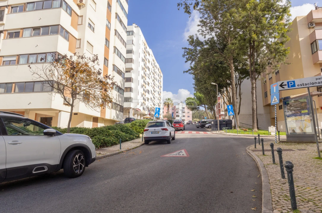 Negócio para Venda em Carnaxide e Queijas Foto 8