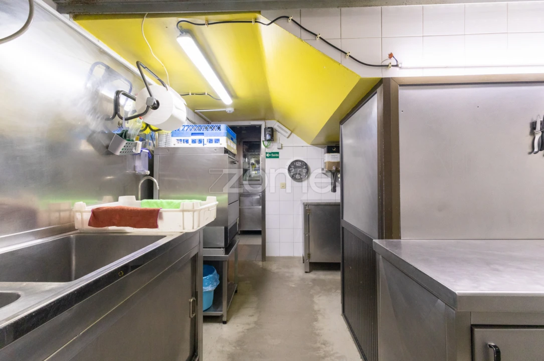 Negócio para Venda em Carnaxide e Queijas Foto 12