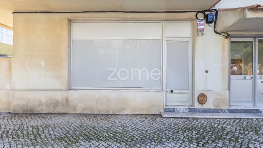 Negócio para Venda em São Domingos de Rana