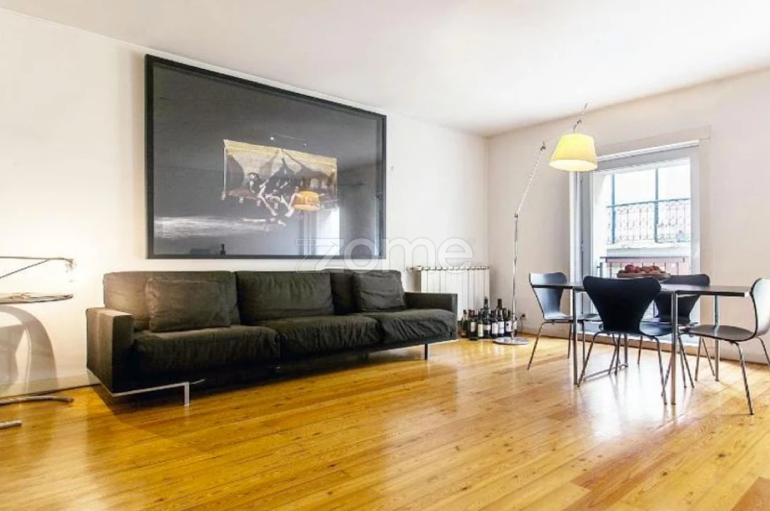 Apartamento T1 para Arrendamento em Misericórdia Foto 4