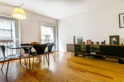 Apartamento T1 para Arrendamento em Misericórdia