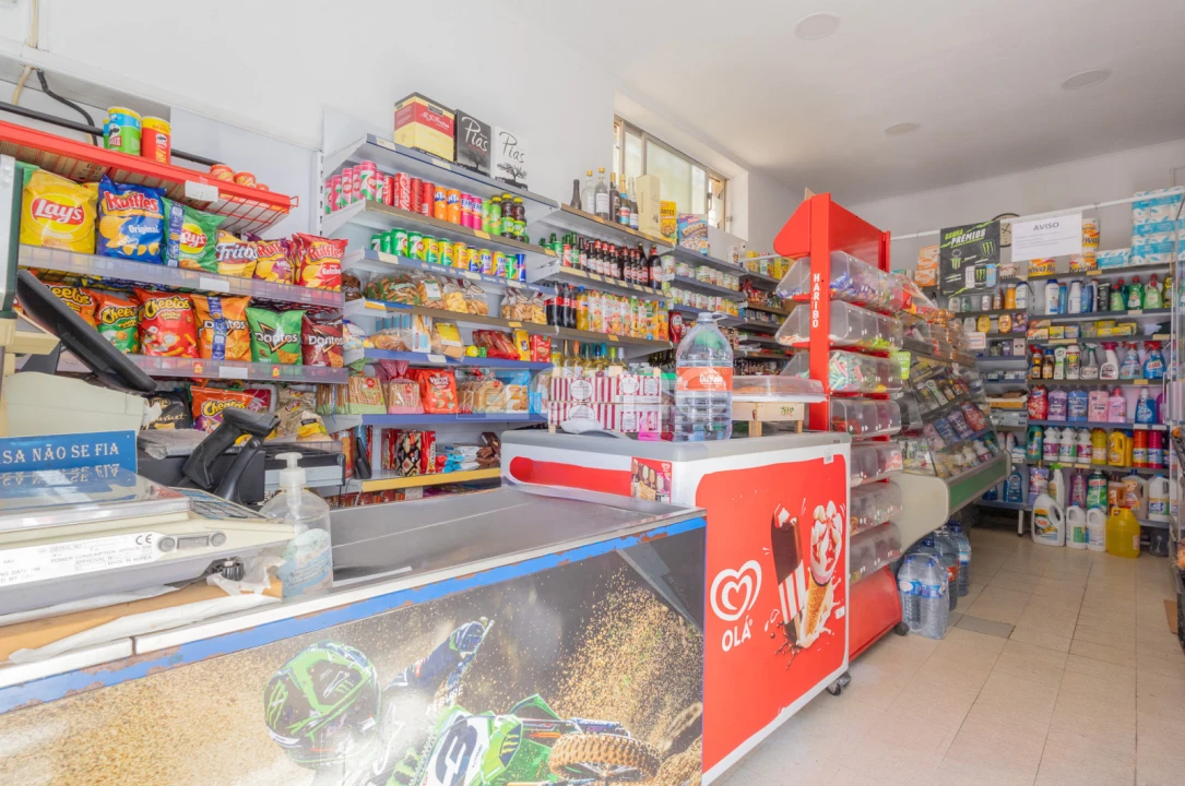 Negócio para Venda em Rio de Mouro Foto 7