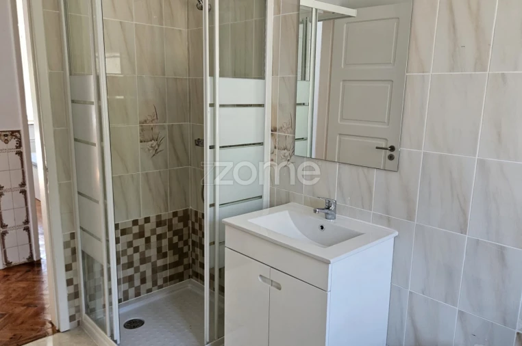 Prédio para Venda em Caparica e Trafaria Foto 24