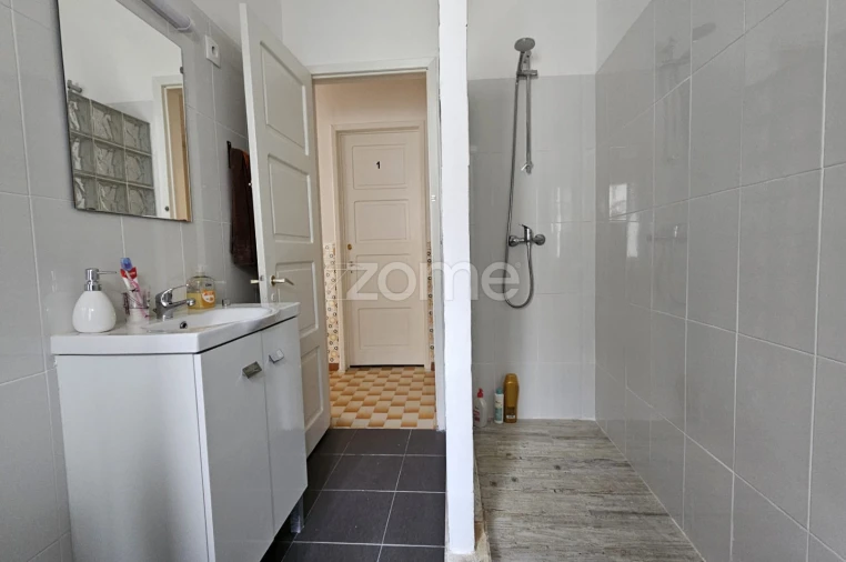 Prédio para Venda em Caparica e Trafaria Foto 43