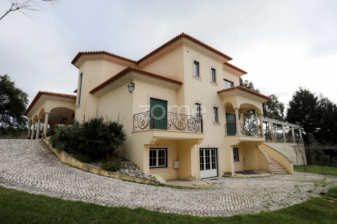 Moradia T7 para Venda em Tavarede Foto 8