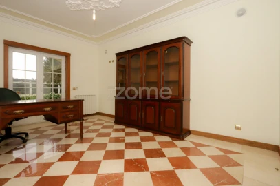 Moradia T7 para Venda em Tavarede