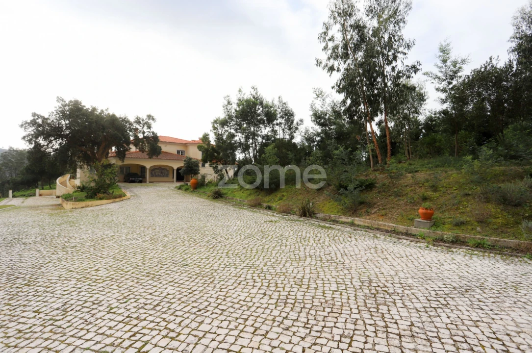 Moradia T7 para Venda em Tavarede Foto 7