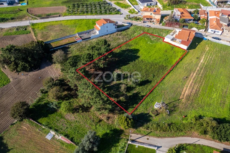 Terreno para Venda em Regueira de Pontes Foto 2
