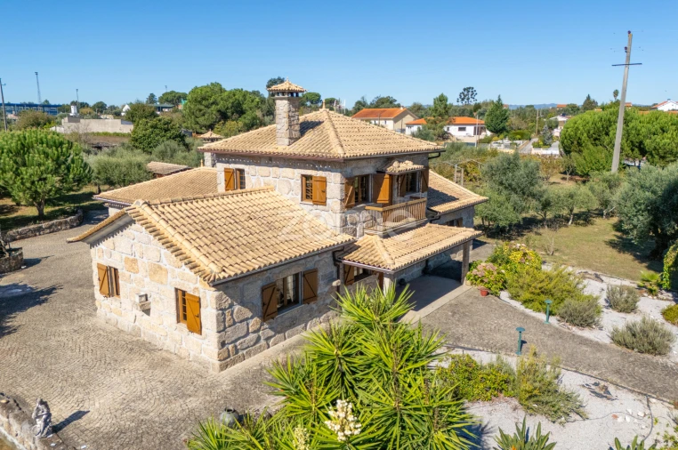 Quinta T3 para Venda em Currelos, Papízios e Sobral Foto 53