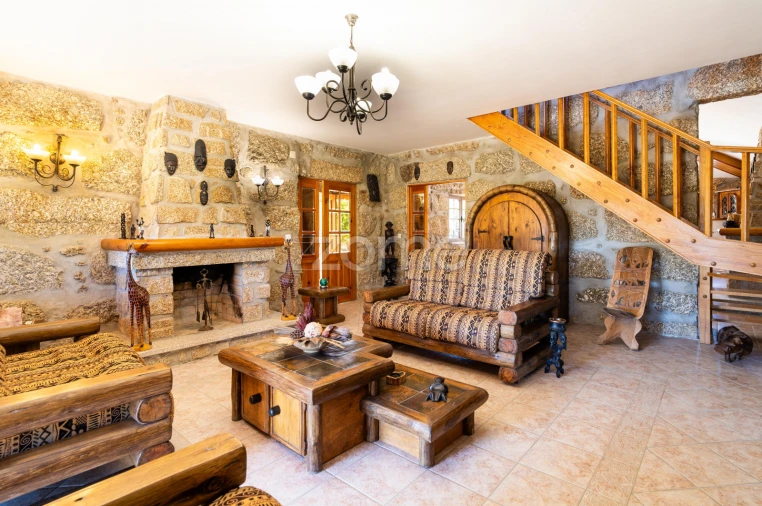 Quinta T3 para Venda em Currelos, Papízios e Sobral Foto 9