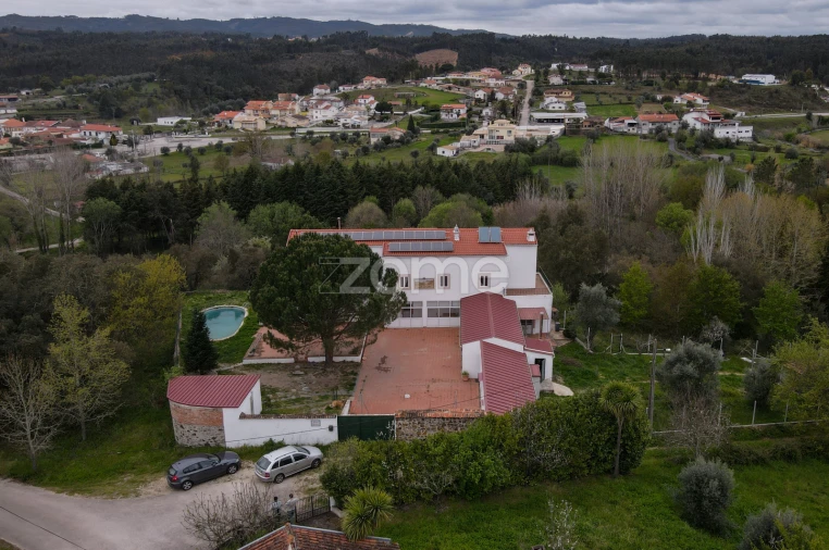 Moradia T5 para Venda em Foz de Arouce e Casal de Ermio Foto 5
