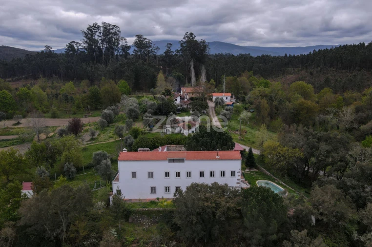 Moradia T5 para Venda em Foz de Arouce e Casal de Ermio Foto 7
