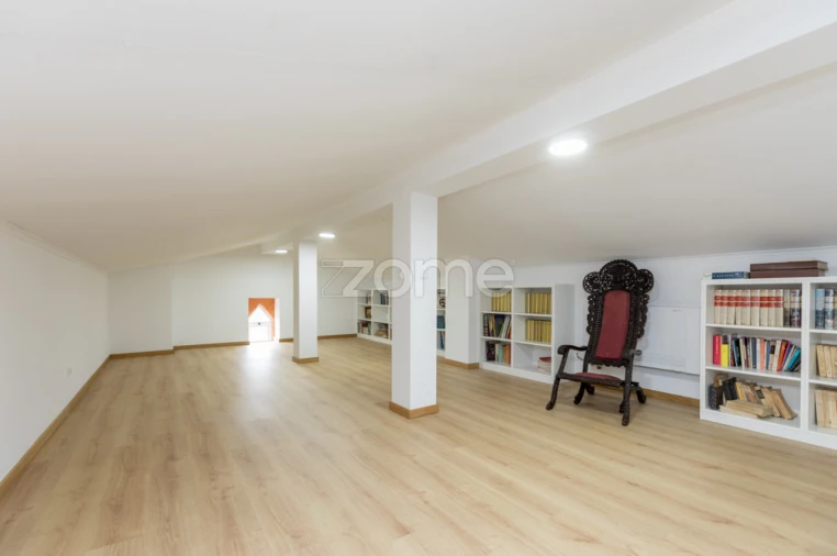 Moradia T5 para Venda em Foz de Arouce e Casal de Ermio Foto 53