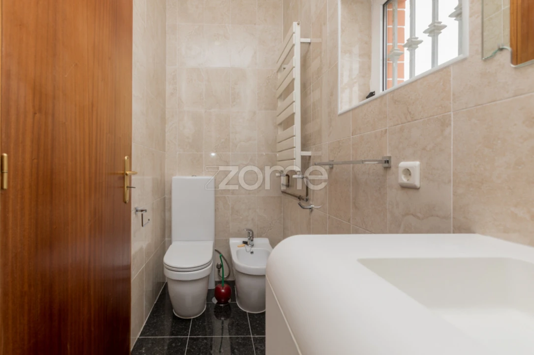 Moradia T5 para Venda em Foz de Arouce e Casal de Ermio Foto 35