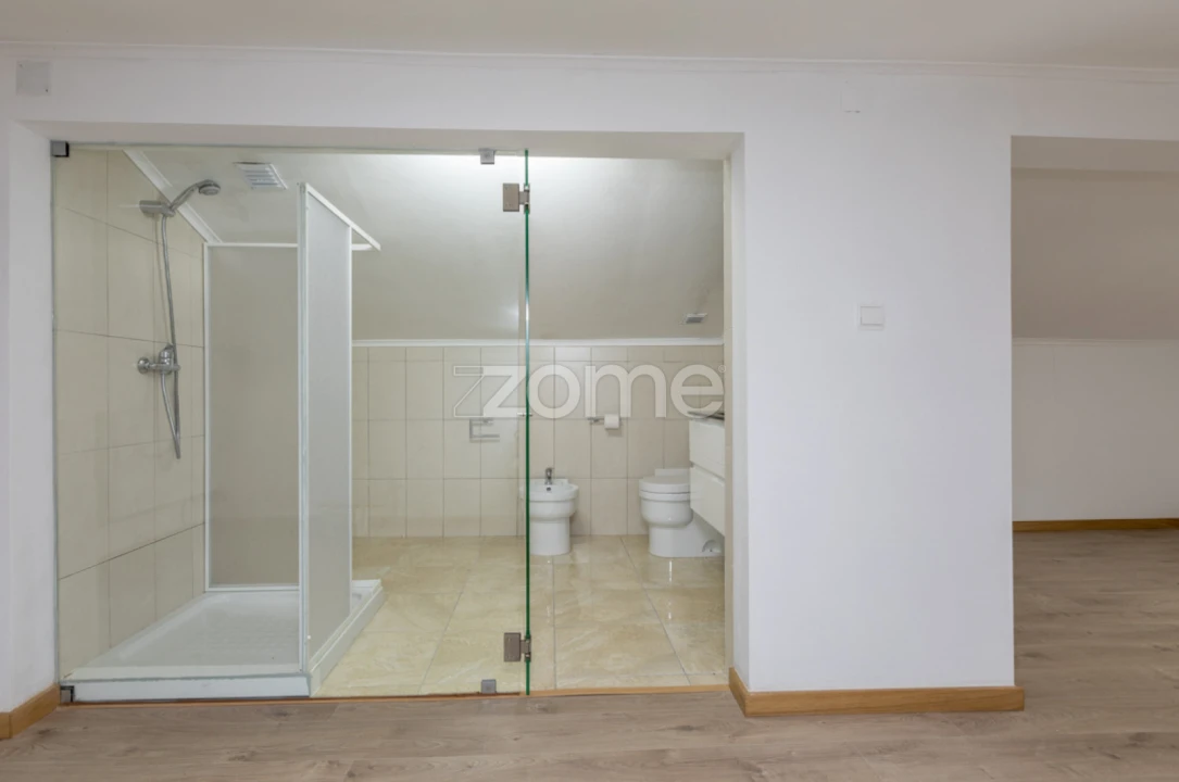 Moradia T5 para Venda em Foz de Arouce e Casal de Ermio Foto 57