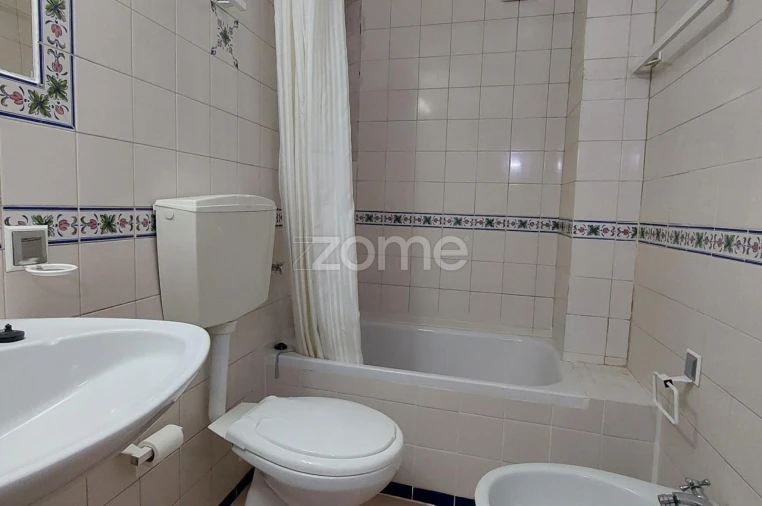 Moradia T4 para Venda em Sabugueiro Foto 26