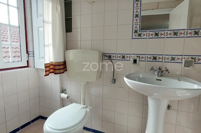 Moradia T4 para Venda em Sabugueiro Foto 27