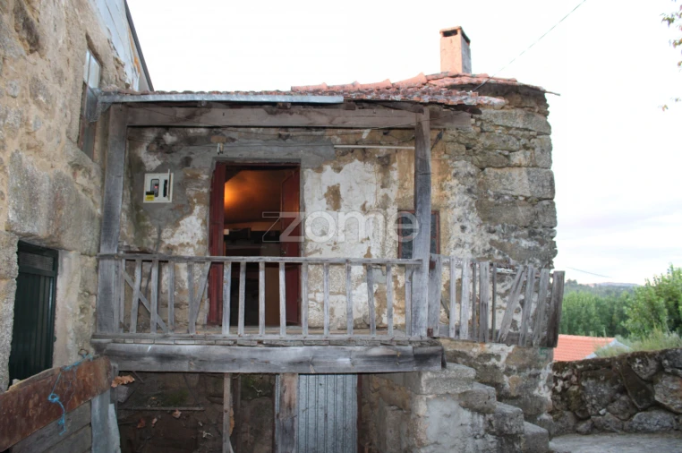 Moradia T4 para Venda em Castelo de Penalva Foto 3