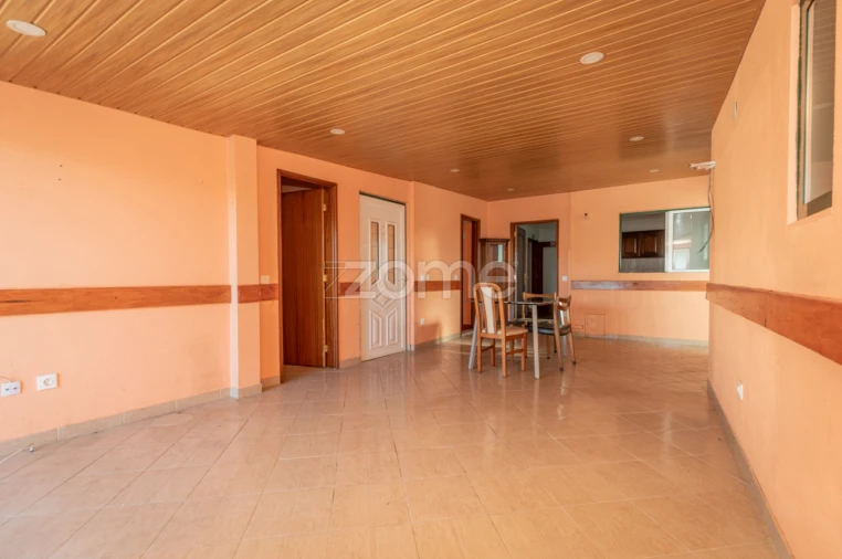 Moradia T9 para Venda em Taveiro, Ameal e Arzila Foto 17