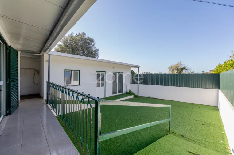 Moradia T9 para Venda em Taveiro, Ameal e Arzila Foto 21