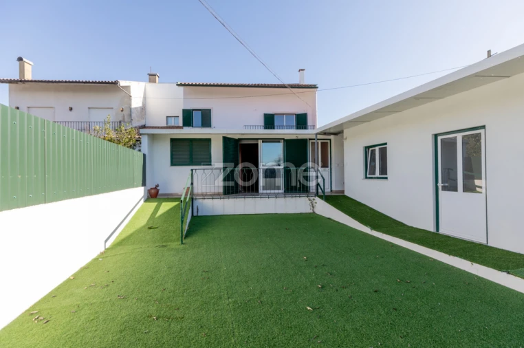 Moradia T9 para Venda em Taveiro, Ameal e Arzila Foto 22