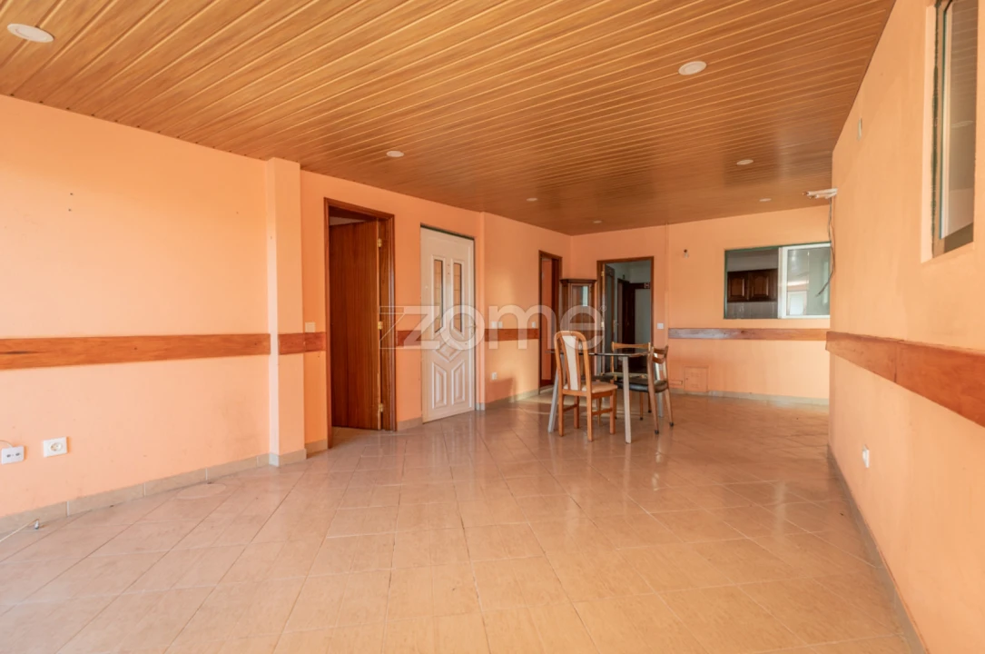 Moradia T9 para Venda em Taveiro, Ameal e Arzila Foto 17