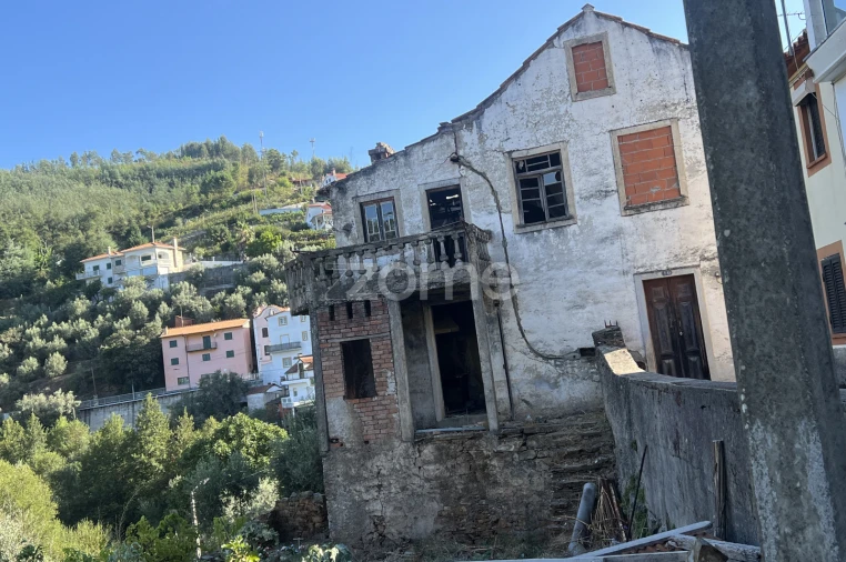 Moradia T3 para Venda em Pampilhosa da Serra Foto 3