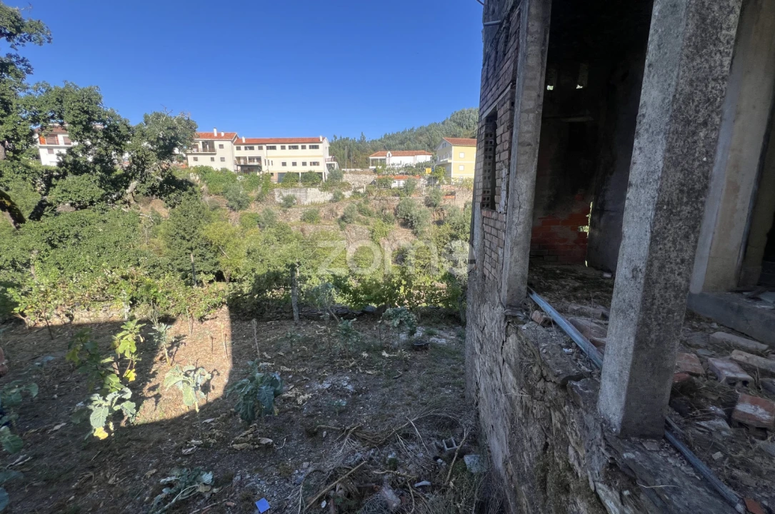 Moradia T3 para Venda em Pampilhosa da Serra Foto 3