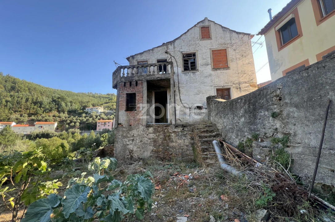 Moradia T3 para Venda em Pampilhosa da Serra Foto 4