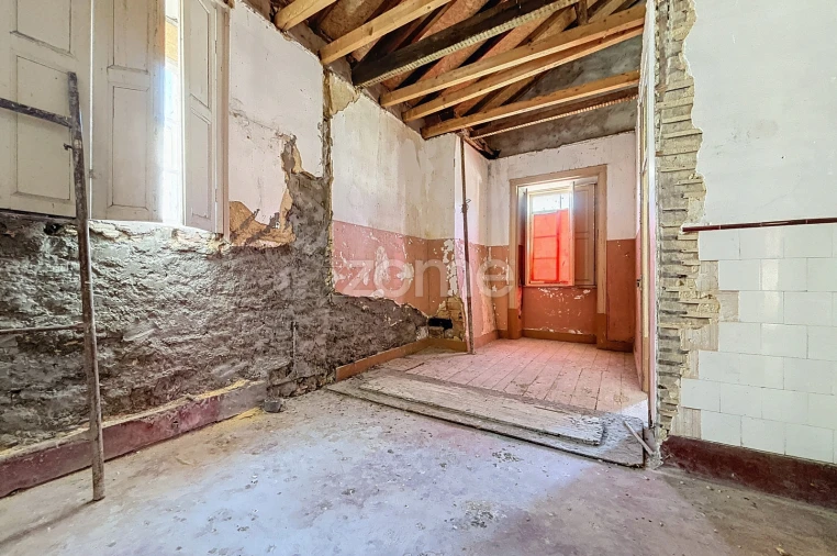 Prédio para Venda em Buarcos Foto 17