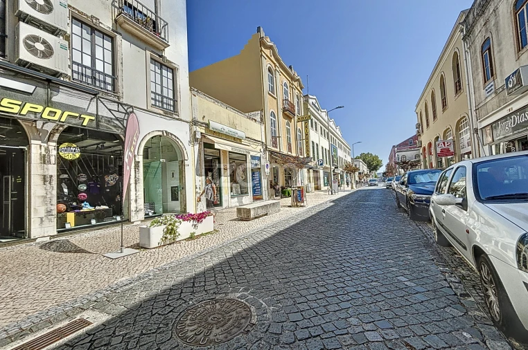 Prédio para Venda em Buarcos Foto 3