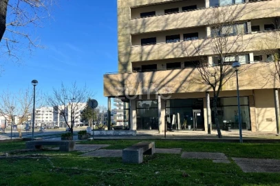 Negócio para Venda em Repeses e São Salvador