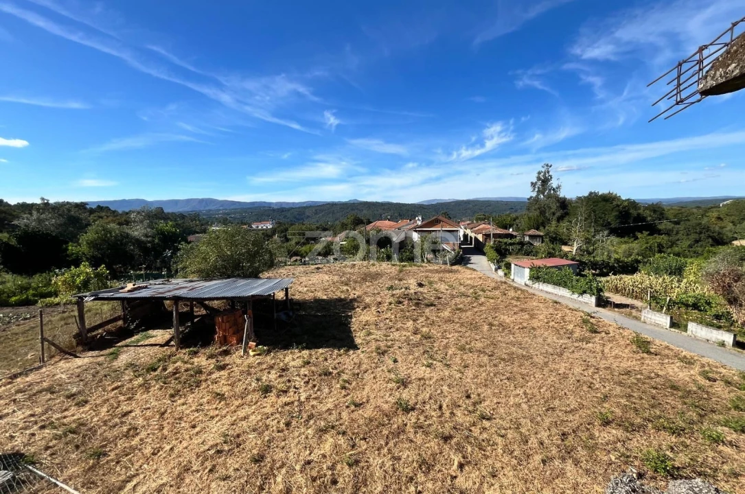 Moradia T3 para Venda em Ribafeita Foto 2