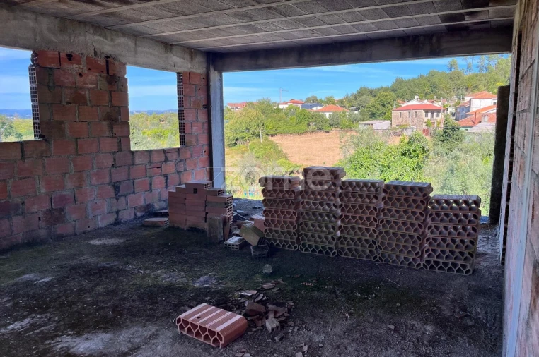 Moradia T3 para Venda em Ribafeita Foto 7