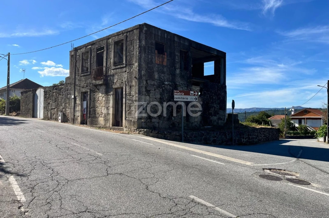 Moradia T3 para Venda em Ribafeita Foto 1
