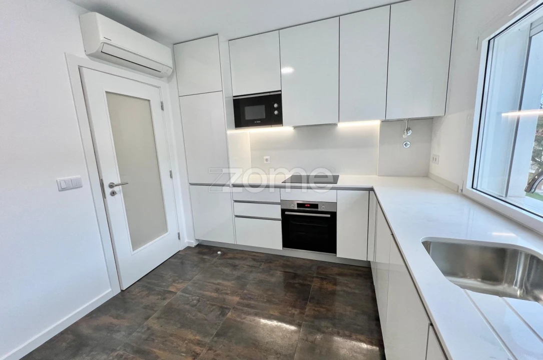 Apartamento T3 para Venda em Eiras e São Paulo de Frades Foto 3