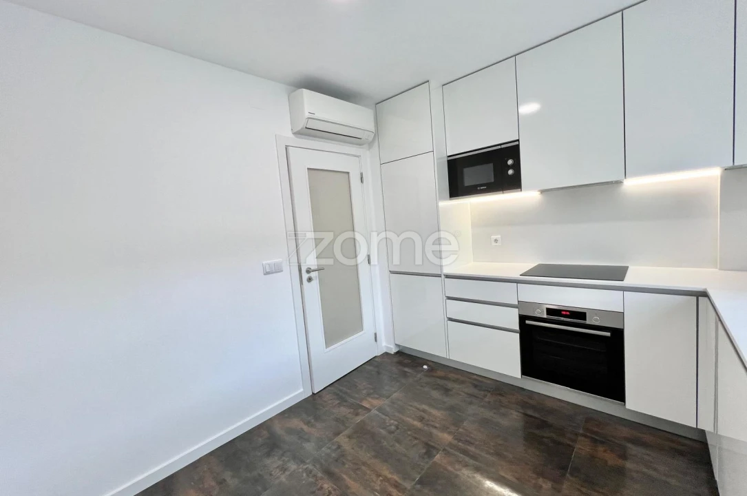 Apartamento T3 para Venda em Eiras e São Paulo de Frades Foto 5