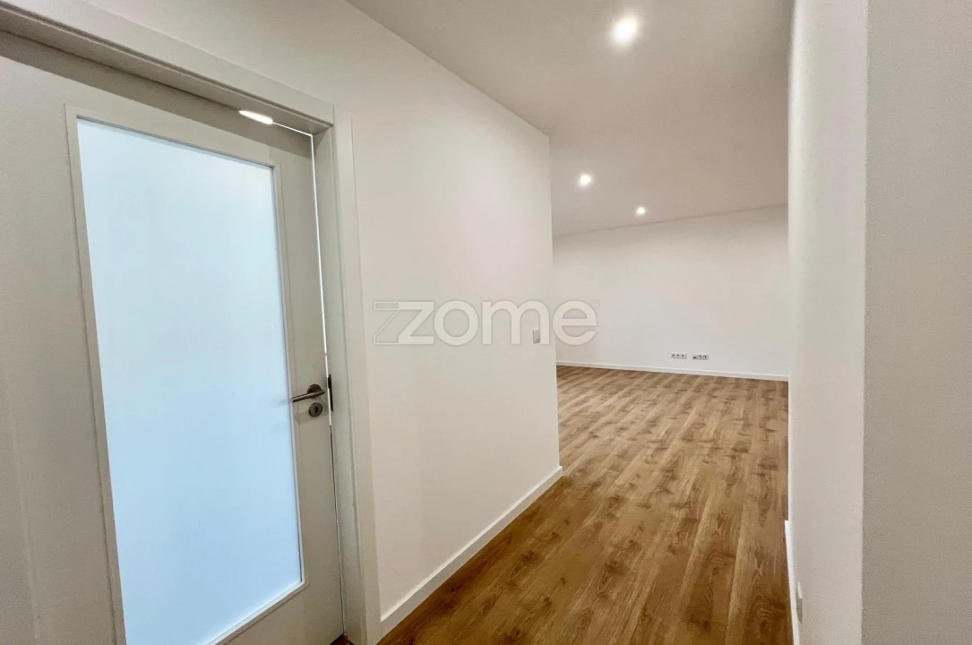 Apartamento T3 para Venda em Eiras e São Paulo de Frades Foto 6