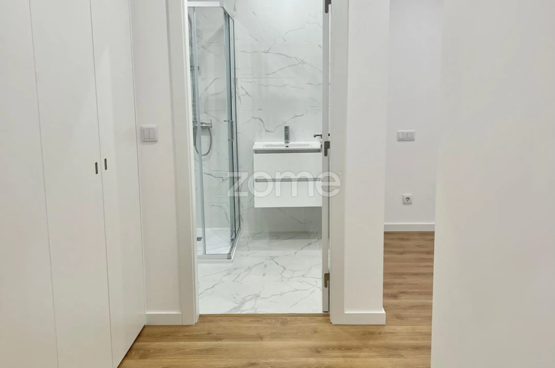 Apartamento T3 para Venda em Eiras e São Paulo de Frades Foto 13