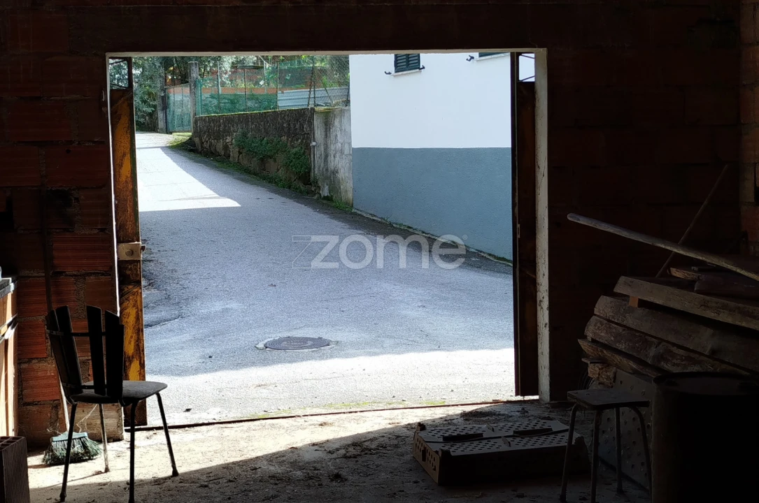 Moradia T3 para Venda em Vilar de Besteiros e Mosteiro de Fráguas Foto 29