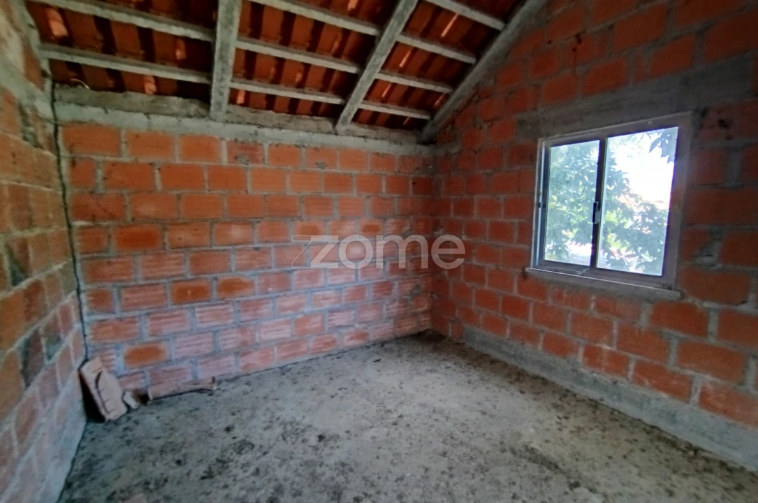 Moradia T3 para Venda em Vilar de Besteiros e Mosteiro de Fráguas Foto 40