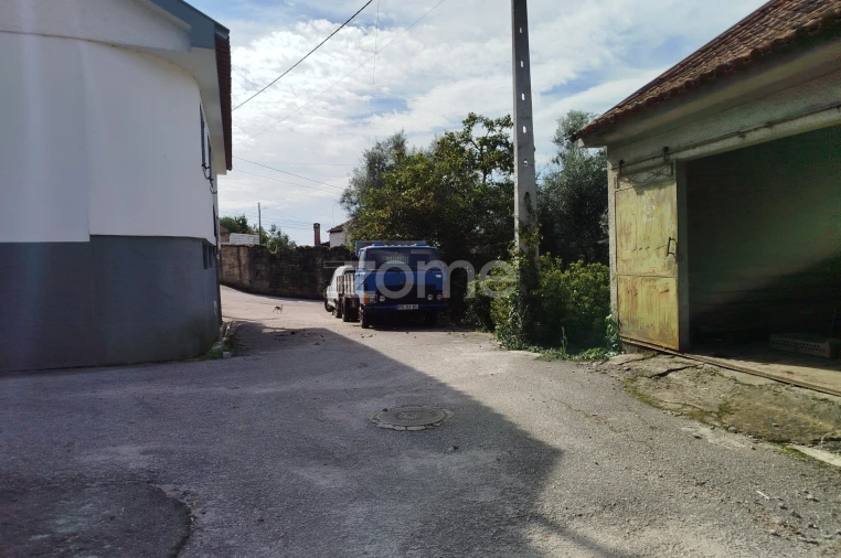 Moradia T3 para Venda em Vilar de Besteiros e Mosteiro de Fráguas Foto 7